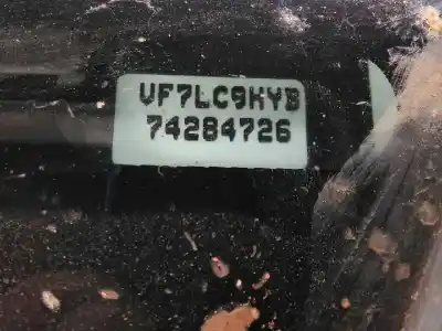 Veículo de Sucata citroen c4 berlina sx do ano 2005 alimentado 9hy