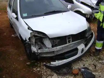 Утилизация автомобиля renault clio ii fase ii (b/cb0) 1.5 dci diesel года 2005 питание k9k Утилизация автомобиля renault clio ii fase ii (b/cb0) 1.5 dci diesel года 2005 питание k9k