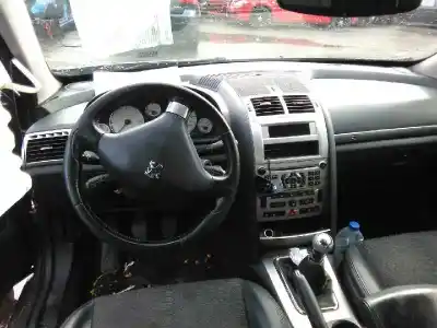 Veículo de Sucata peugeot 407 premium do ano 2007 alimentado rhr