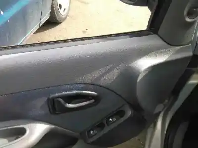 Утилизация автомобиля renault clio ii fase i (b/cbo) 1.2 года 1991 питание d7f d7