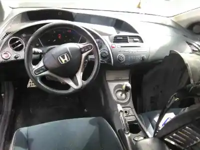 Scrapping Vehicle honda civic berlina 5 (fk) 2.2 i-ctdi comfort of the year 2006 powered n22a2