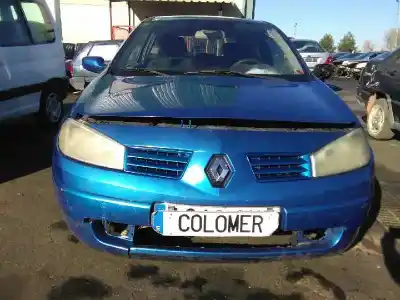 Veículo de Sucata RENAULT MEGANE II BERLINA 3P Confort Authentique do ano 2004 alimentado K4M T7