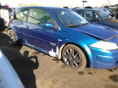 Veículo de Sucata renault megane ii berlina 3p confort authentique do ano 2004 alimentado k4m t7