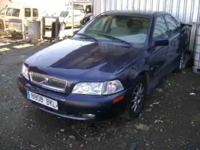 Vehículo de desguace VOLVO S40 BERLINA 1.8 CAT (1783 cm3. Multipoint) del año 2000 con motor B4184S2