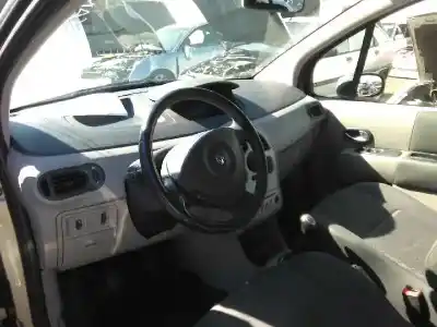 Здавання транспортного засобу renault modus confort dynamique року 2005 потужний k4j g7