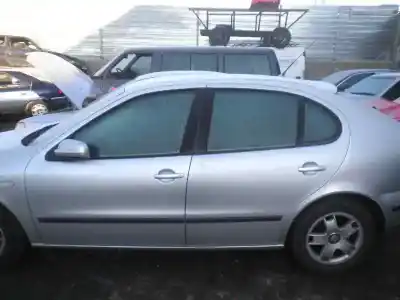 Scrapping Vehicle seat leon (1m1) 1.9 tdi of the year 2000 powered ahf