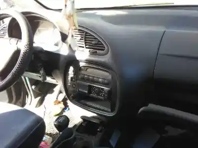 Утилизация автомобиля ford galaxy (vx) 2.8 v6 cat года 1997 питание aaa