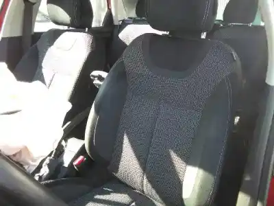 Veicolo di demolizione citroen c4 lim. collection dell'anno 2014 alimentato 9h06