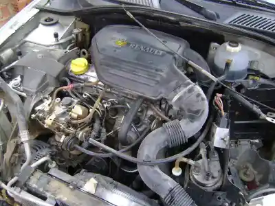Здавання транспортного засобу renault clio ii fase ii (b/cb0) 1.9 dti diesel 80 cv / 59 kw року 2000 потужний f9q780
