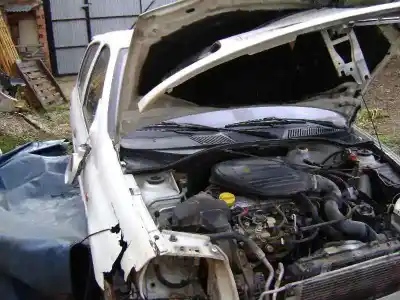 Здавання транспортного засобу renault clio ii fase ii (b/cb0) 1.9 dti diesel 80 cv / 59 kw року 2000 потужний f9q780