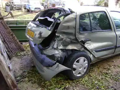Утилизация автомобиля renault clio ii fase i (b/cbo) 1.2 года 2003 питание k9k 704