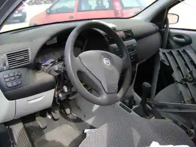 Scrapping Vehicle fiat stilo (192) 1.9 jtd cat of the year 2004 powered 192a1.000