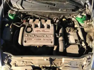 Veicolo di demolizione alfa romeo 147 (190) 2.0 16v cat dell'anno 2002 alimentato ar32310