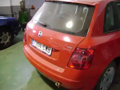 Veículo de Sucata fiat stilo van (192_) 1.9 jtd (192dxf1a) do ano 2004 alimentado 192a3.000