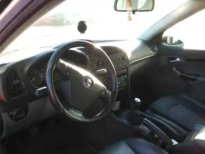 Veicolo di demolizione saab 9-3 berlina 2.2 s tid dell'anno 2002 alimentato d223l