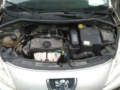 Veículo de Sucata peugeot 207 confort do ano 2008 alimentado kft