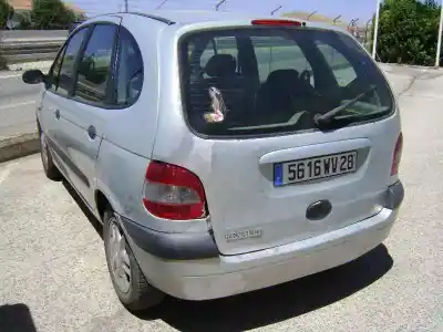 Scrapping Vehicle renault scenic (ja..) 1.8 of the year 2000 powered f4p