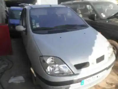 Scrapping Vehicle renault scenic (ja..) 1.8 of the year 2000 powered f4p