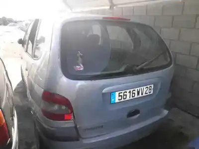 Scrapping Vehicle renault scenic (ja..) 1.8 of the year 2000 powered f4p
