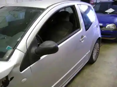 Veículo de Sucata citroen c2 (jm_) 1.4 do ano 2004 alimentado kfv