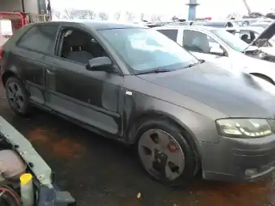 Veículo de Sucata audi a3 (8p) 2.0 tdi ambiente do ano 2003 alimentado bkd