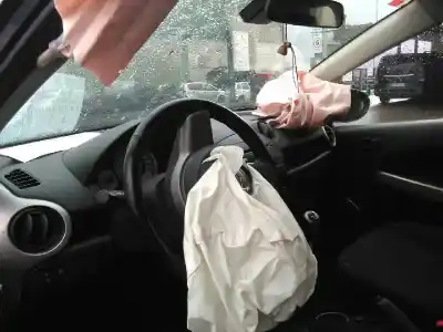 Veicolo di demolizione mazda 2 lim. (de) 1.5 sportive dell'anno 2008 alimentato zy