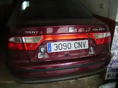 Здавання транспортного засобу seat toledo ii (1m2) 1.6 16v року 2000 потужний bcb