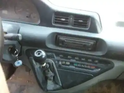 Scrapping Vehicle fiat scudo i (222) 2.0 jtd familiar (5 asientos) of the year 2001 powered rhx