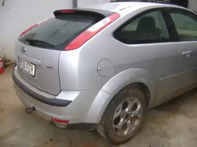 Veículo de Sucata ford focus berlina (cap) 1.6 tdci cat do ano 2005 alimentado hhda