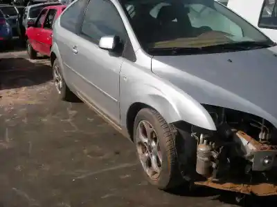 Veículo de Sucata ford focus berlina (cap) 1.6 tdci cat do ano 2005 alimentado hhda