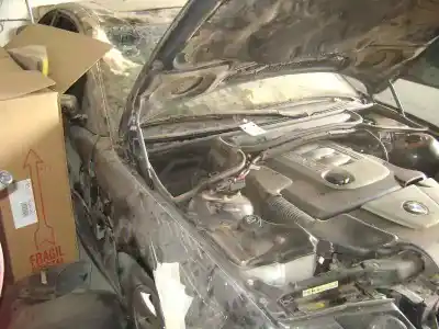 Veículo de Sucata bmw serie 3 compact (e46) 2.0 16v diesel cat do ano 2003 alimentado m47n204d4