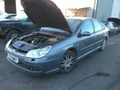 Veículo de Sucata citroen c5 berlina premier do ano 2005 alimentado 9hy