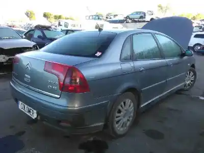 Veículo de Sucata citroen c5 berlina premier do ano 2005 alimentado 9hy