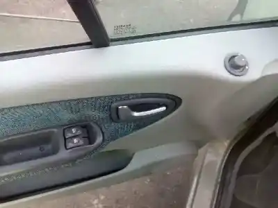 Здавання транспортного засобу renault scenic (ja..) 1.9 dti diesel 80 cv / 59 kw року 2003 потужний f9q q7