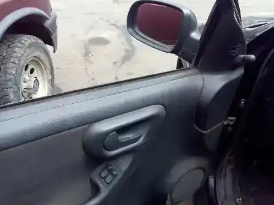 Veicolo di demolizione opel corsa c sport dell'anno 2005 alimentato z17dth