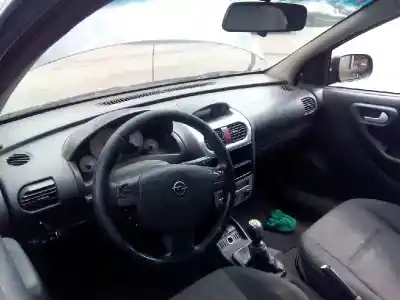 Veicolo di demolizione opel corsa c sport dell'anno 2005 alimentato z17dth