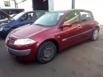 Verschrottungsfahrzeug renault megane ii sedán (lm0/1_) 1.9 dci (lm0g lm1g lm2c) des jahres 2003 angetrieben f9q b8 Verschrottungsfahrzeug renault megane ii sedán (lm0/1_) 1.9 dci (lm0g lm1g lm2c) des jahres 2003 angetrieben f9q b8