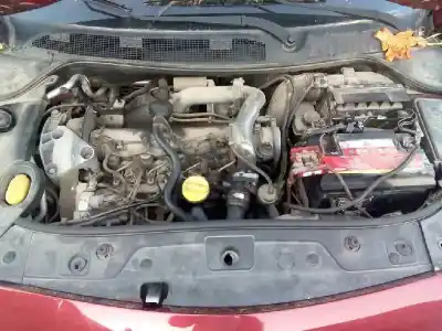 Verschrottungsfahrzeug renault megane ii sedán (lm0/1_) 1.9 dci (lm0g lm1g lm2c) des jahres 2003 angetrieben f9q b8 Verschrottungsfahrzeug renault megane ii sedán (lm0/1_) 1.9 dci (lm0g lm1g lm2c) des jahres 2003 angetrieben f9q b8