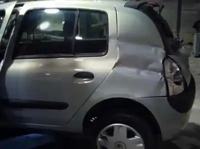 Здавання транспортного засобу renault clio ii fase ii (b/cb0) authentique confort року 2001 потужний k9ka7