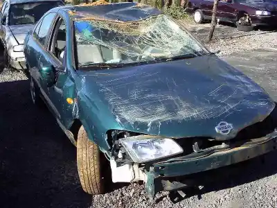 Véhicule à la ferraille nissan                                             almera (n16/e)                                                                                                                                                                                                                                             2.2 16v turbodiesel cat                                                                                                                                                                                                                                    de l'année 2002 alimenté yd22