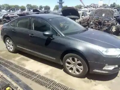 Veículo de Sucata citroen c5 berlina premier do ano 2008 alimentado 9hz