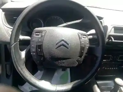 Veículo de Sucata citroen c5 berlina premier do ano 2008 alimentado 9hz