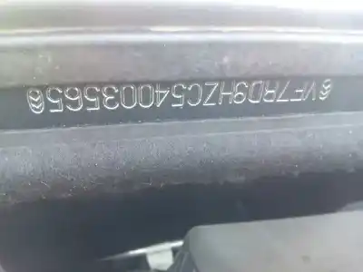 Veículo de Sucata citroen c5 berlina premier do ano 2008 alimentado 9hz