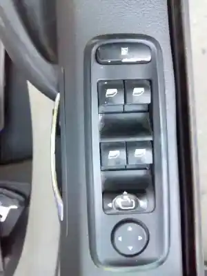 Veicolo di demolizione citroen c8 2.2 hdi 16v premier ii dell'anno 2005 alimentato 4hw