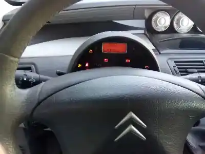Veicolo di demolizione citroen c8 2.2 hdi 16v premier ii dell'anno 2005 alimentato 4hw