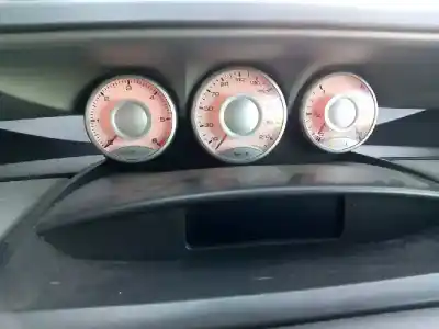 Veicolo di demolizione citroen c8 2.2 hdi 16v premier ii dell'anno 2005 alimentato 4hw