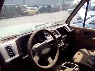 Sloopvoertuig isuzu trooper 2.8 turbodiesel van het jaar 1988 aangedreven 4t