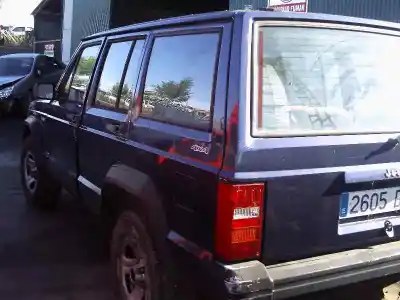 Veículo de Sucata jeep cherokee (xj) 2.5 jamboree do ano 1994 alimentado sin codigo