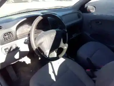 Veicolo di demolizione kia rio 1.3 cat dell'anno 2001 alimentato a3e