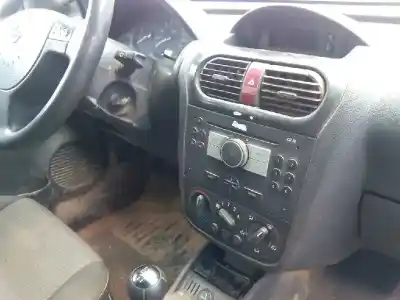 Sloopvoertuig opel combo tour cosmo van het jaar 2008 aangedreven z13dtj